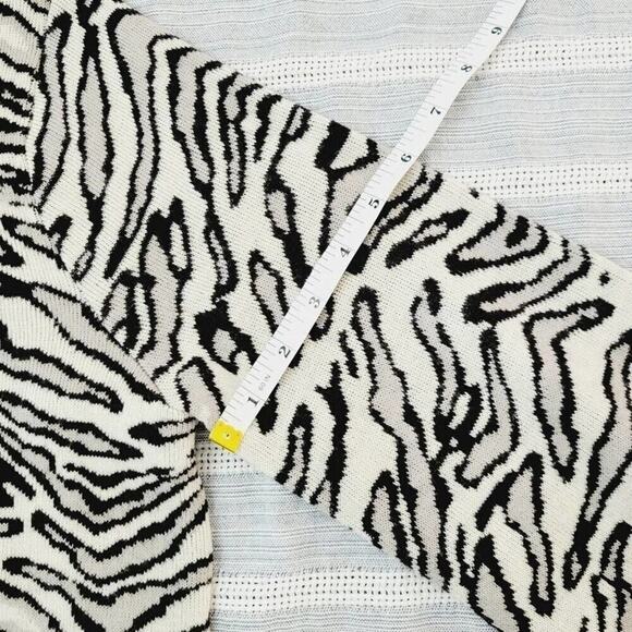 Covington Womens Wool Blend Zebra Animal Print Cardigan Sweater Size Large New - Picture 7 of 13